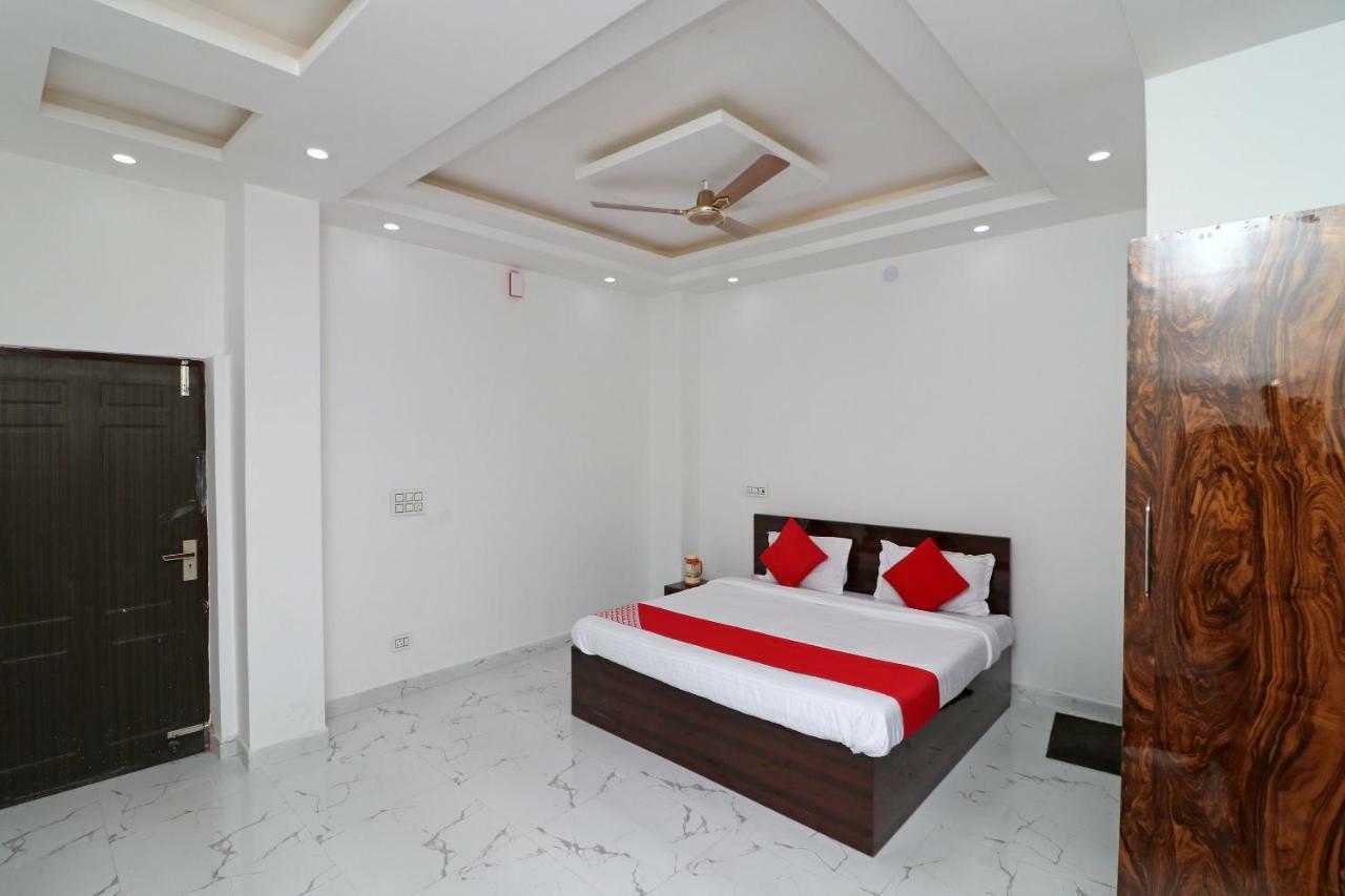 Oyo 29755 Hotel Jammu Airlines Экстерьер фото